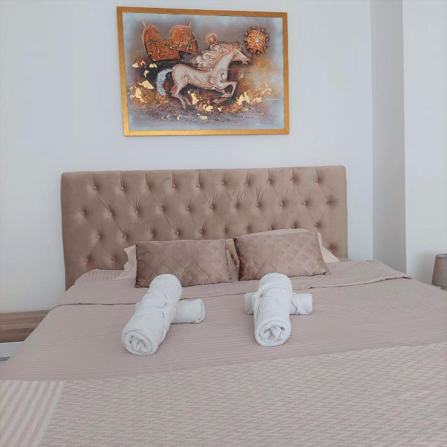 City Lux Square Apartments Skopje Eksteriør bilde